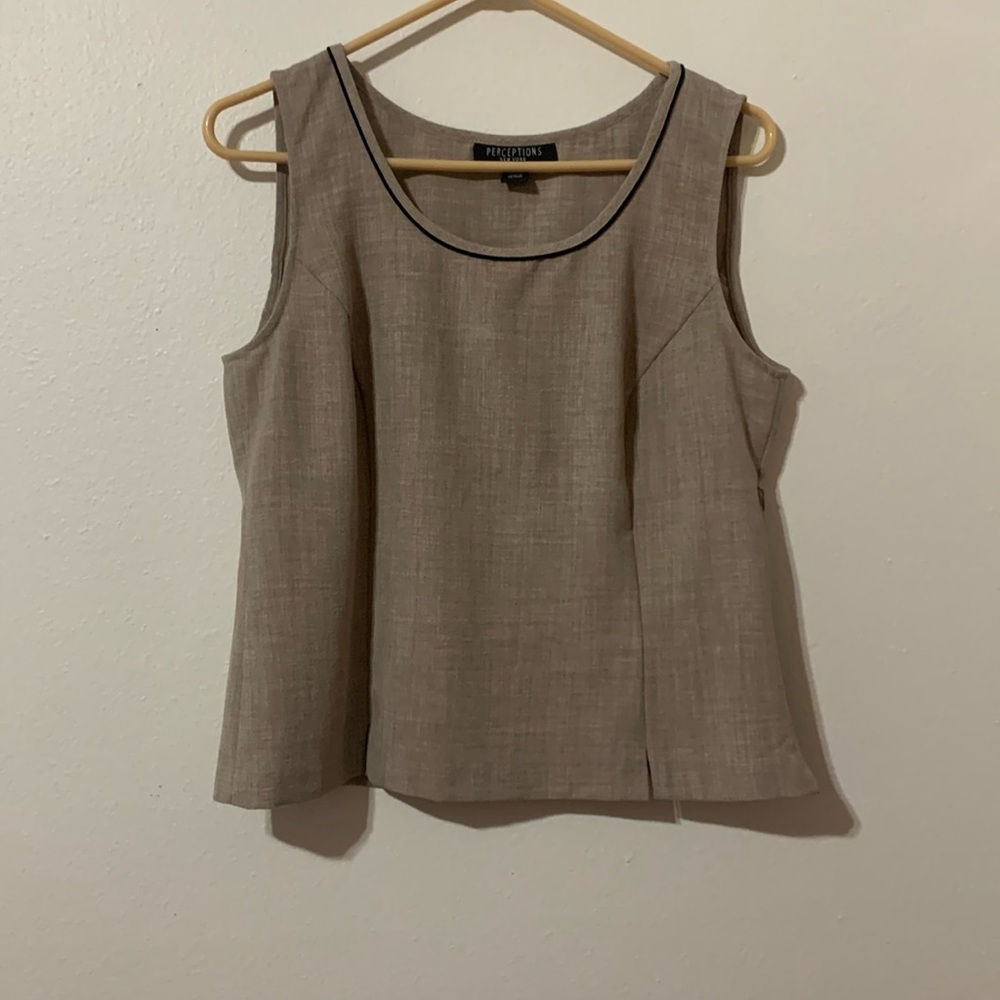 Perceptions New York Tan/Black Trim  Dressy Tank Top Crop Pleated Size 10 Used